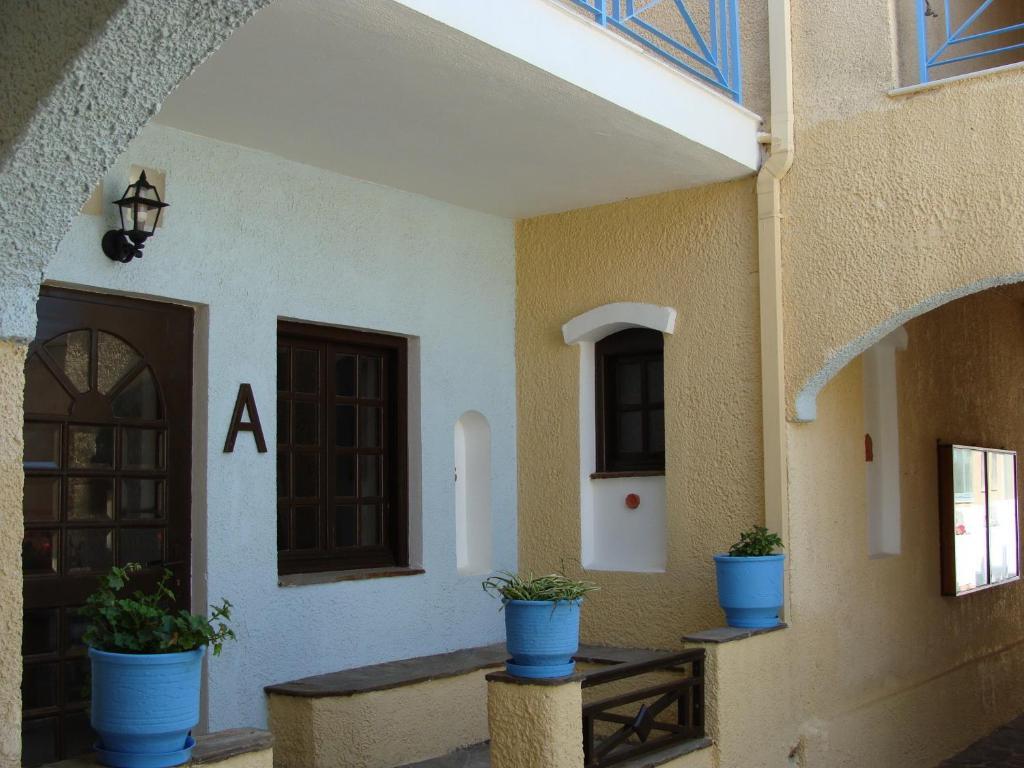 Hesperia Hotel Karlovassi Bagian luar foto